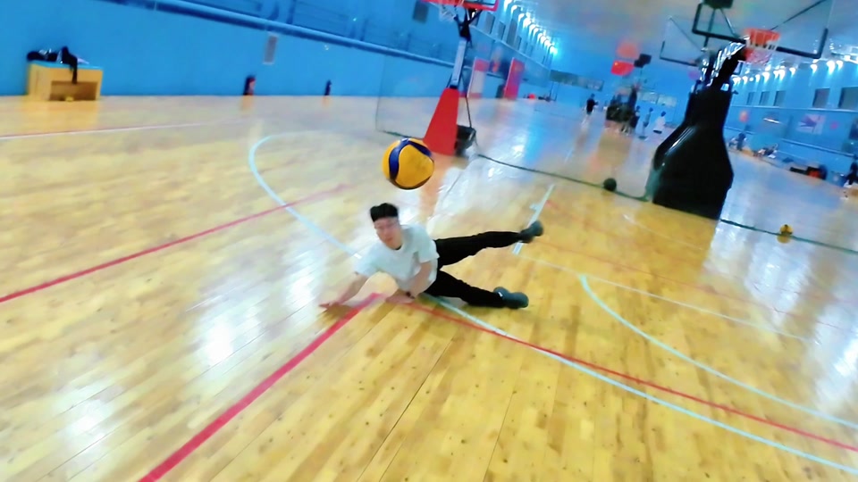 以其无与伦